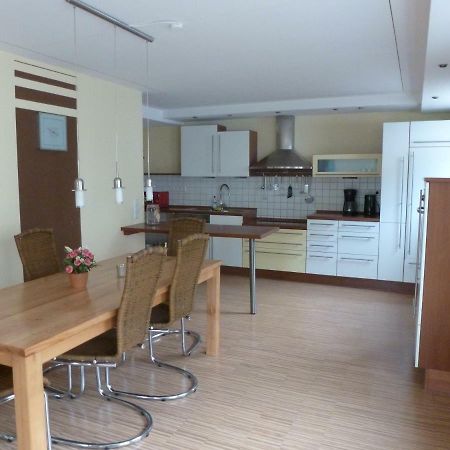 Ferienwohnung Eisele Heike Gunzburg Bagian luar foto