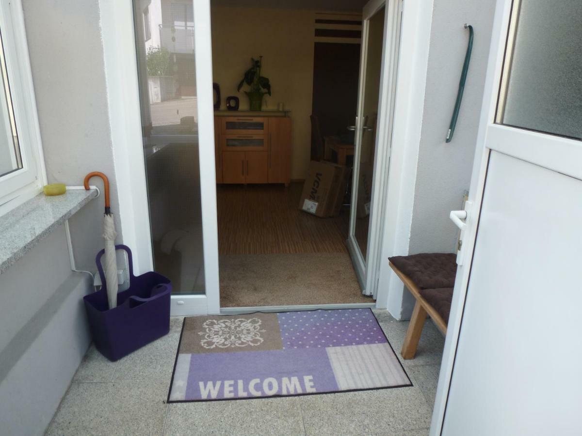 Ferienwohnung Eisele Heike Gunzburg Bagian luar foto