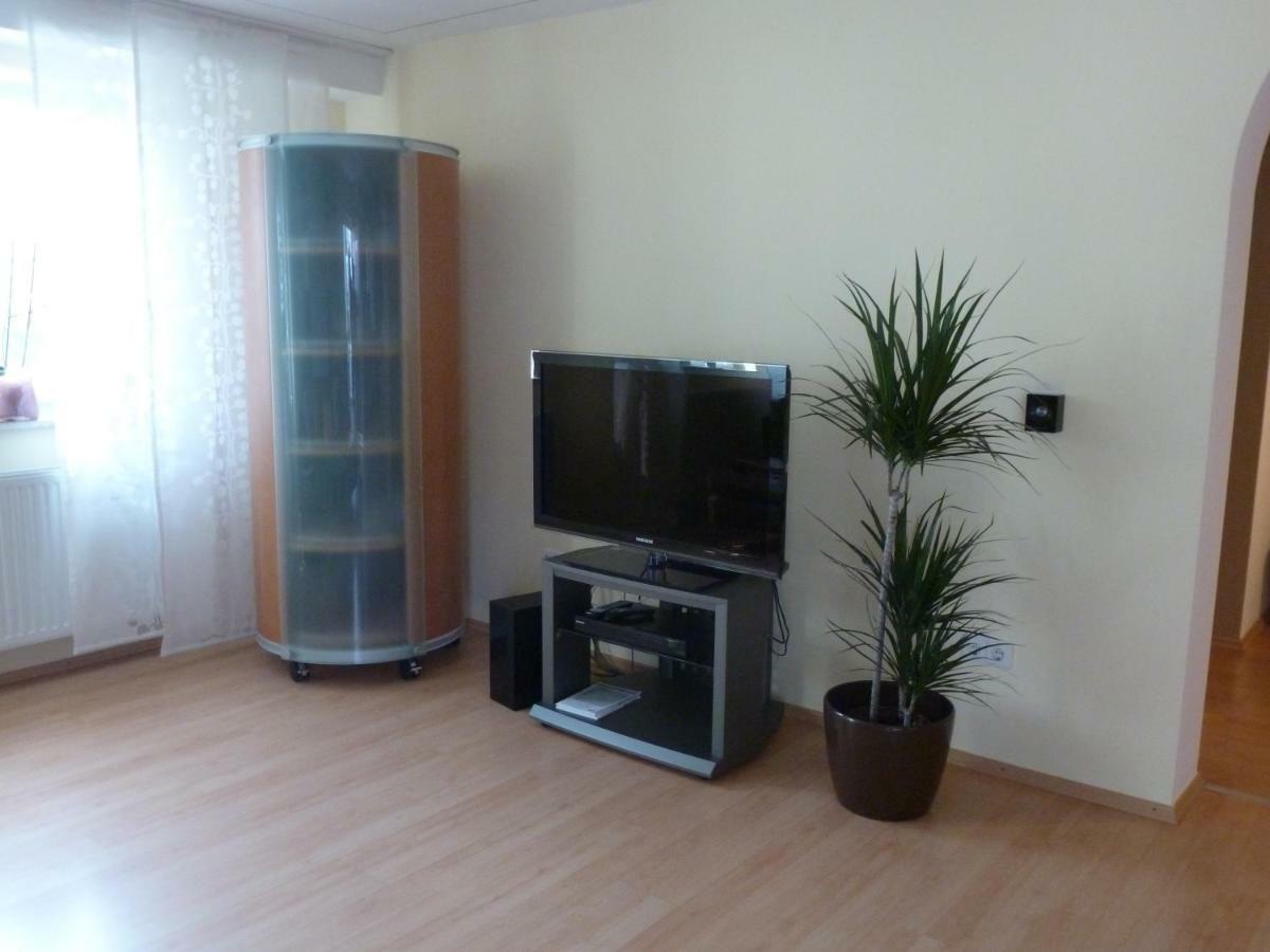 Ferienwohnung Eisele Heike Gunzburg Bagian luar foto
