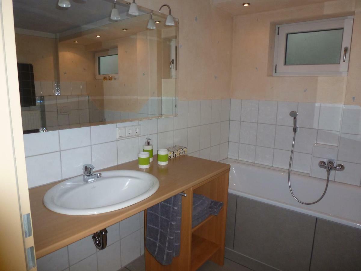 Ferienwohnung Eisele Heike Gunzburg Bagian luar foto