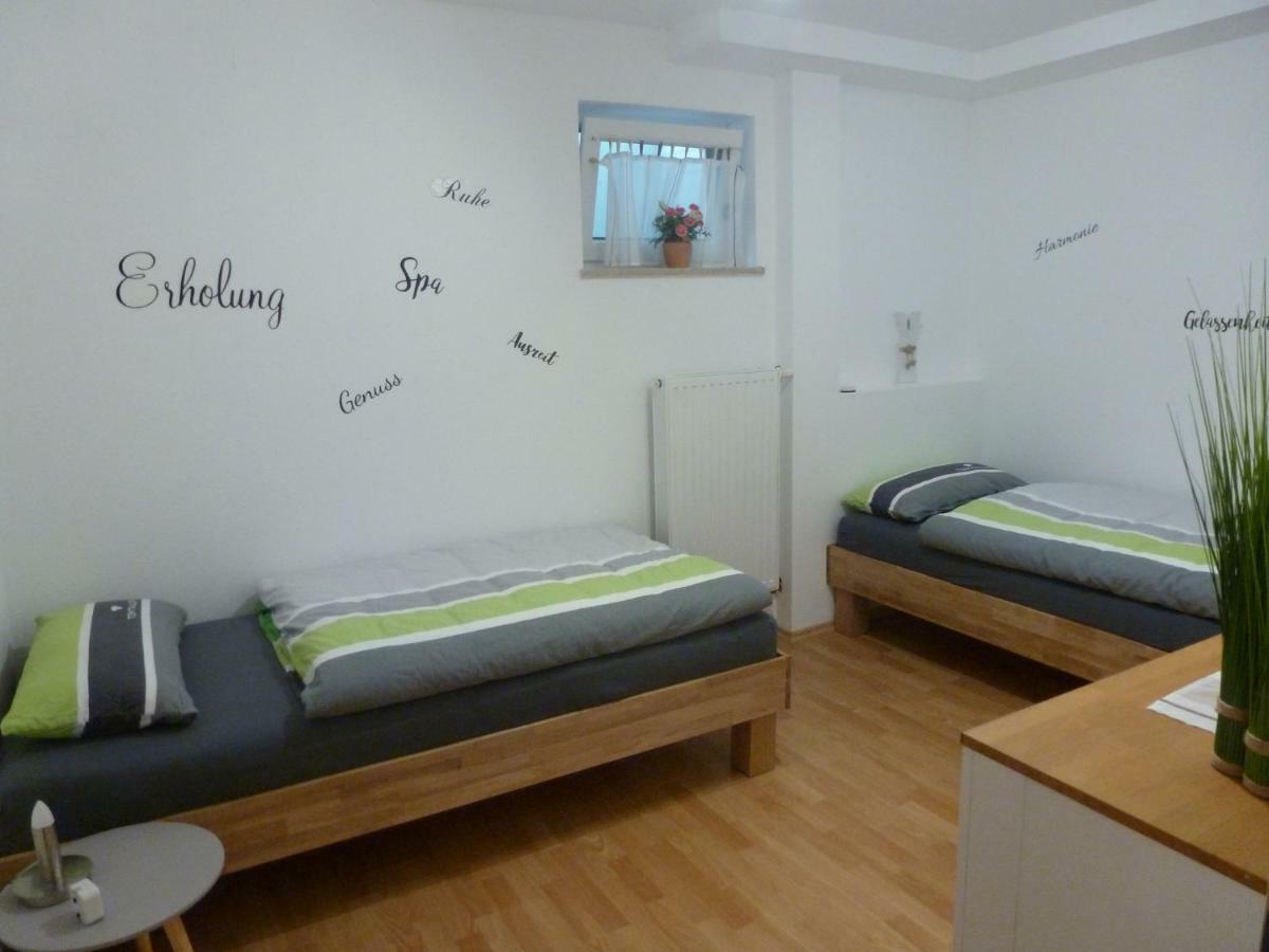 Ferienwohnung Eisele Heike Gunzburg Bagian luar foto